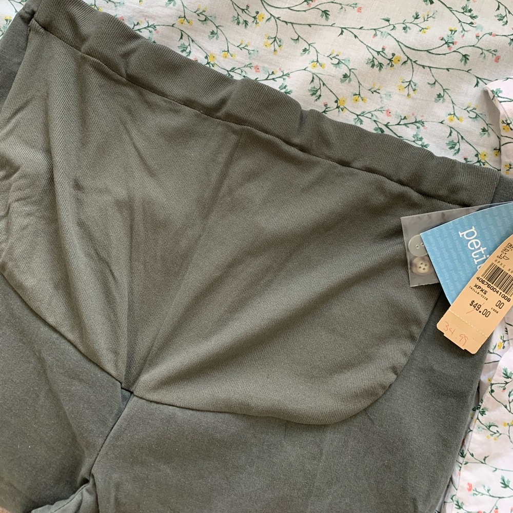 BNWT Thyme Maternity Pants